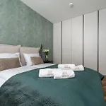 Izerskie Premium - Zrodlo Izery - Strefa Saun & Family Przy Gondoli Апартаменты Сверадув-Здруй