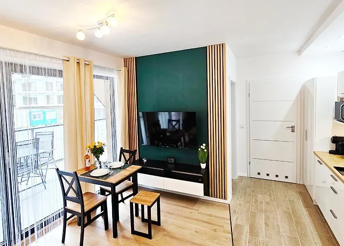 Izerskie Premium - Zrodlo Izery - Strefa Saun & Family Przy Gondoli Сверадув-Здруй